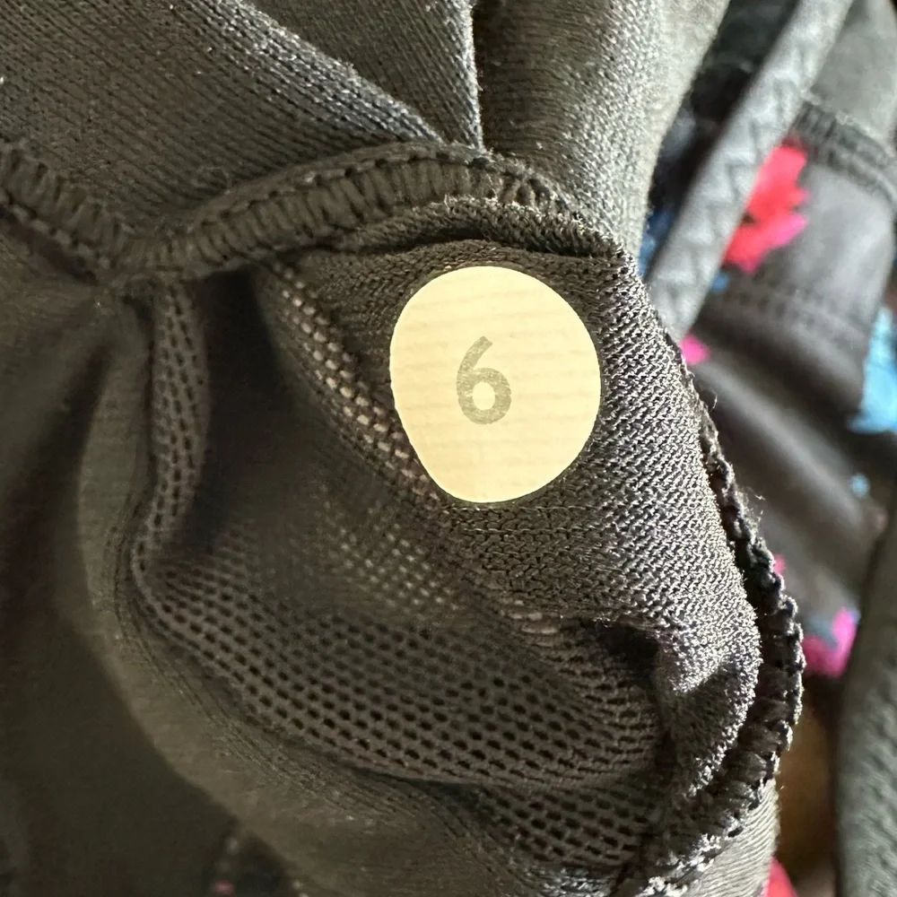 🩷 Lululemon Clip-In Long Line Bra 🩷